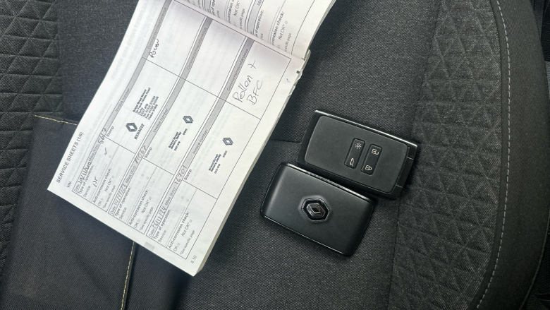 Renault Clio 1.0 TCe 90 Iconic 5dr Petrol Hatchback